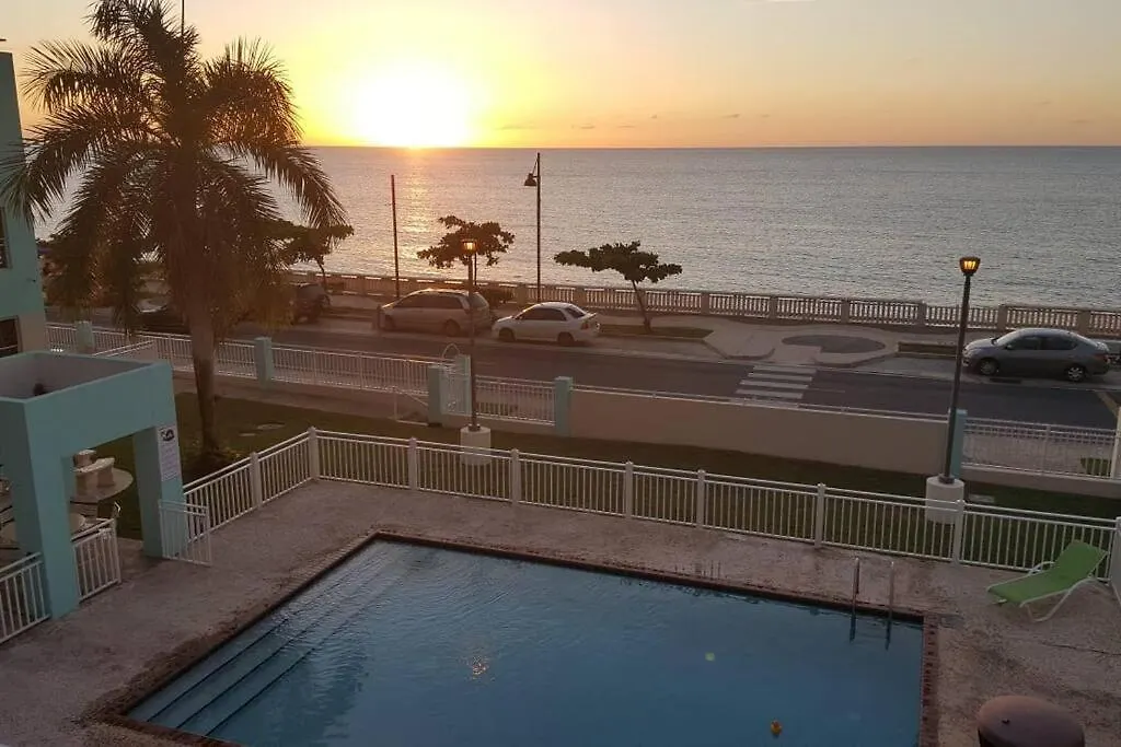 Summer All Year! Oceanfront With Pool A/C Aguadilla 0*,
