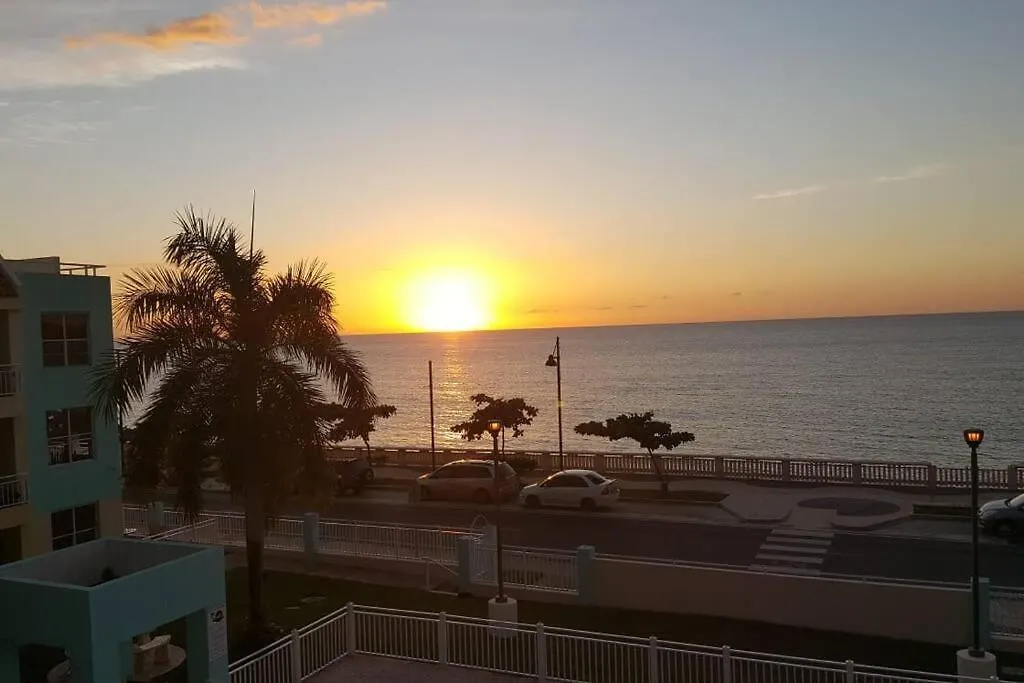 Summer All Year! Oceanfront With Pool A/C Aguadilla 0*,