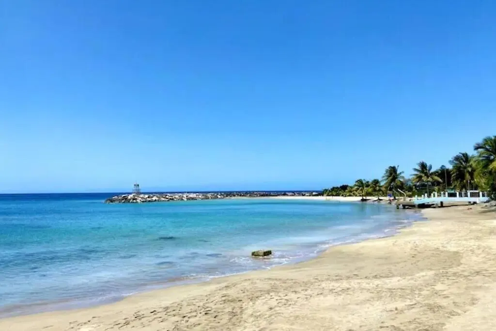 Apartment Summer All Year! Oceanfront With Pool A/C Aguadilla